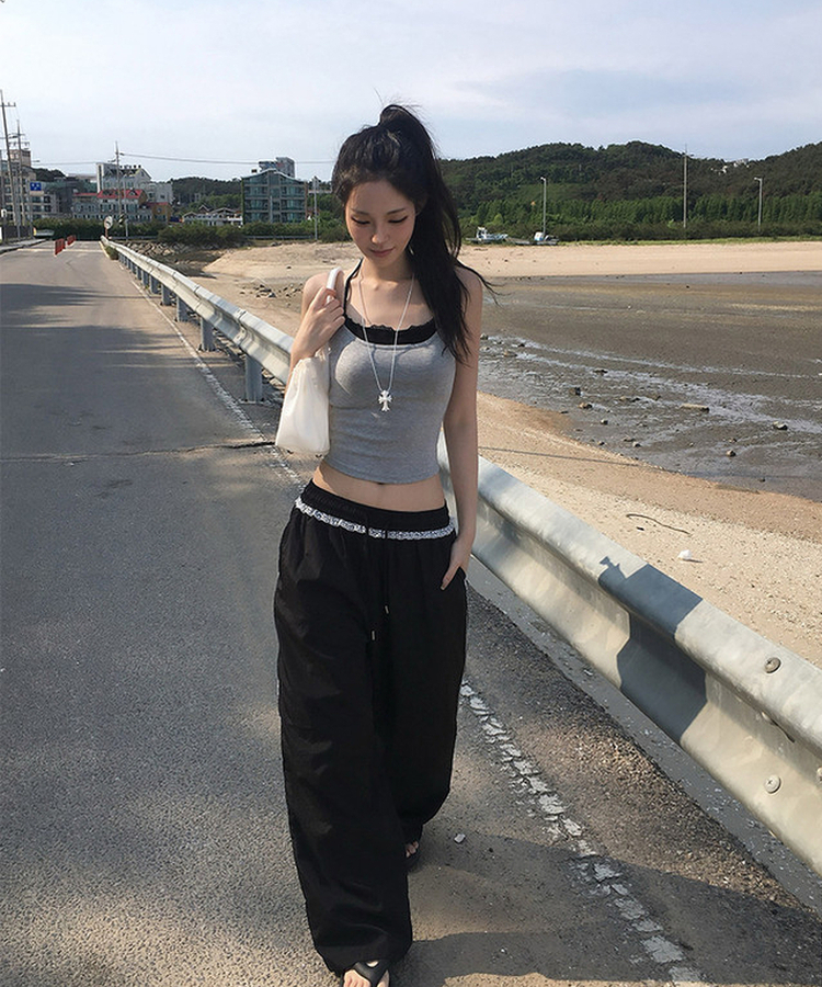 【カップ付き】レースホルターレイヤードキャミソール GREY
