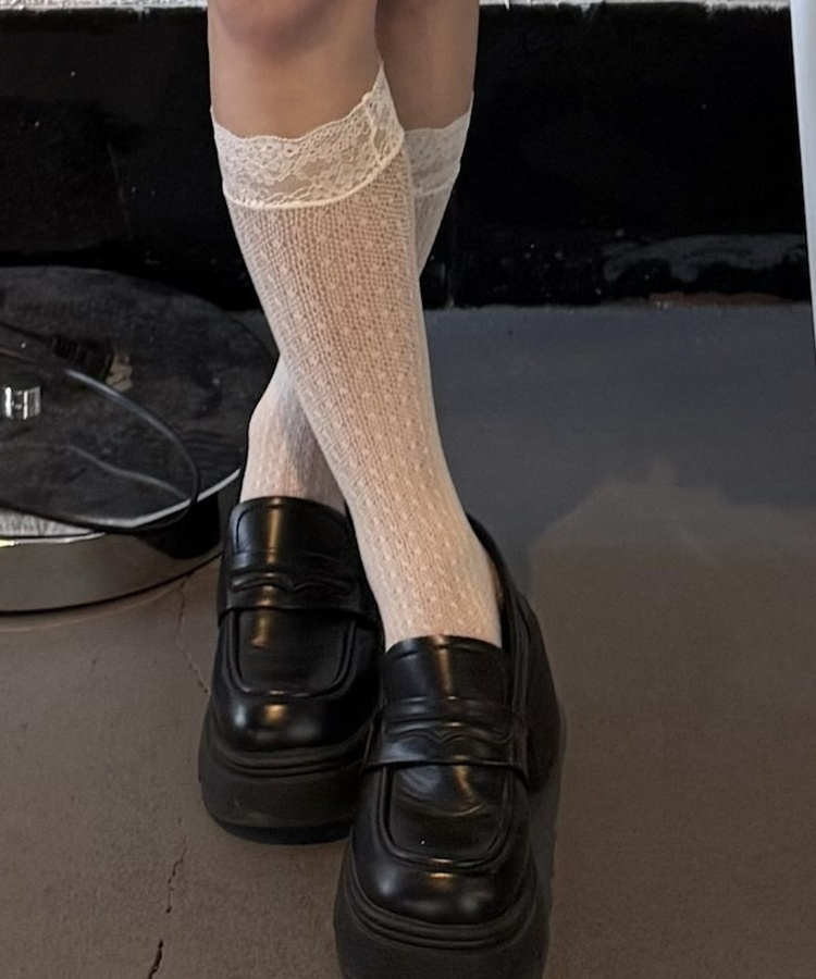 시어 메쉬 양말 화이트