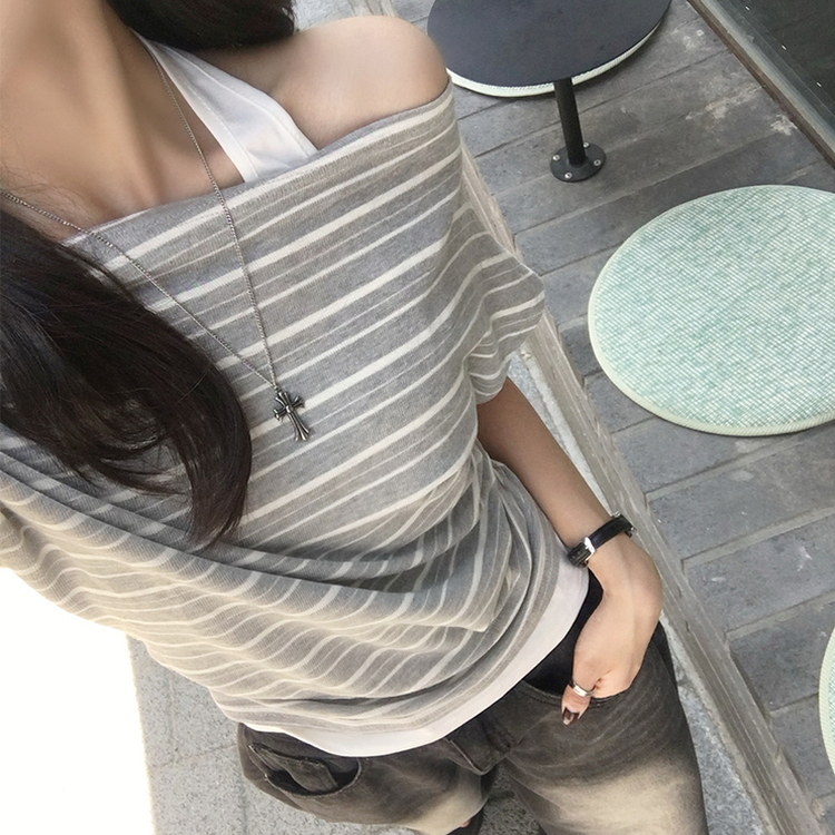 ボートネックボーダーレイヤード半袖Tシャツ GREY