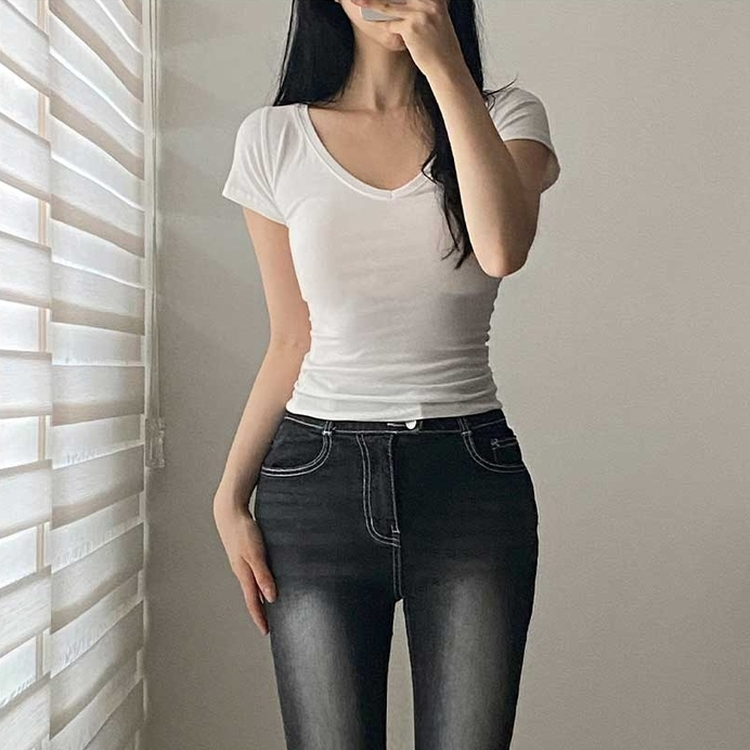 スリムVネックキャップスリーブ半袖Tシャツ IVORY