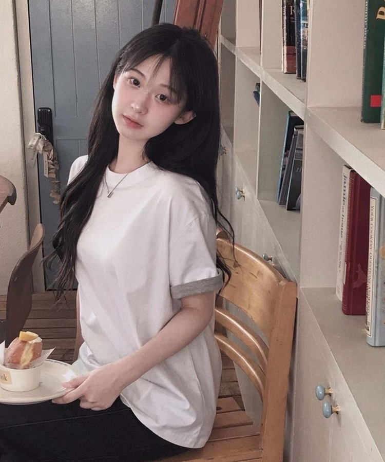 ロールアップ半袖ルーズフィットTシャツ(6color) IVORY