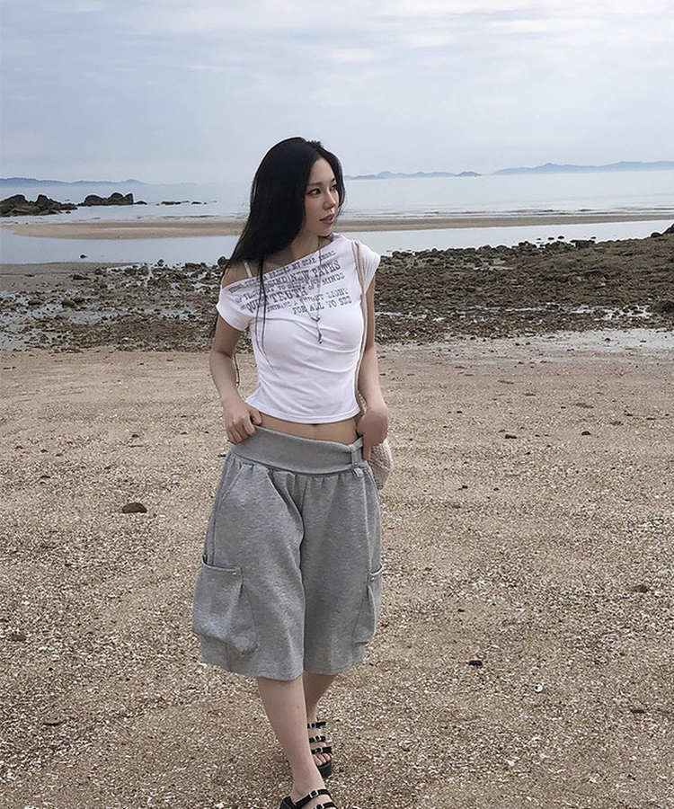 レタリングオフショルダーシャーリング半袖Tシャツ WHITE