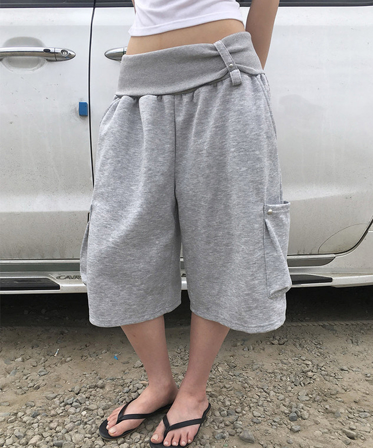 フォールドスタッズバミューダパンツ GREY