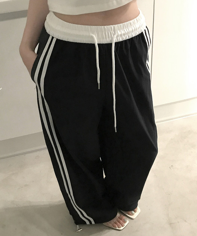 ストリングワイドトレーニングパンツ BLACK