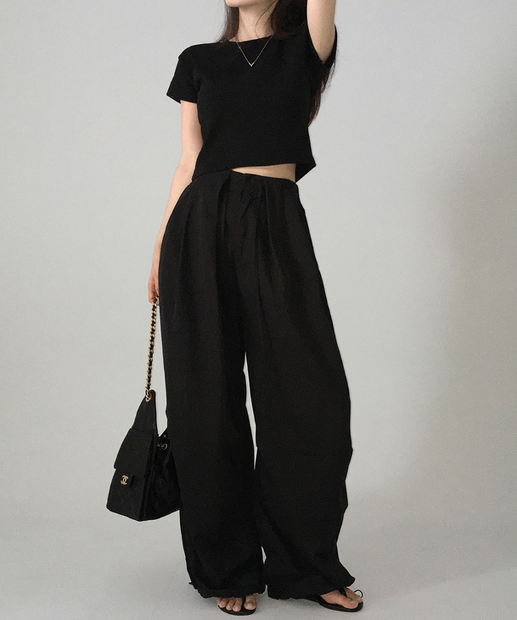 ロールアップクロップド半袖Tシャツ(8color) BLACK