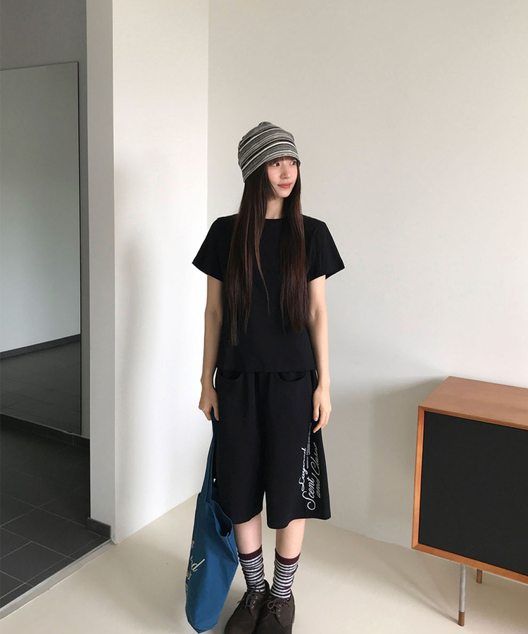 レタリングバミューダトレーナーパンツ BLACK