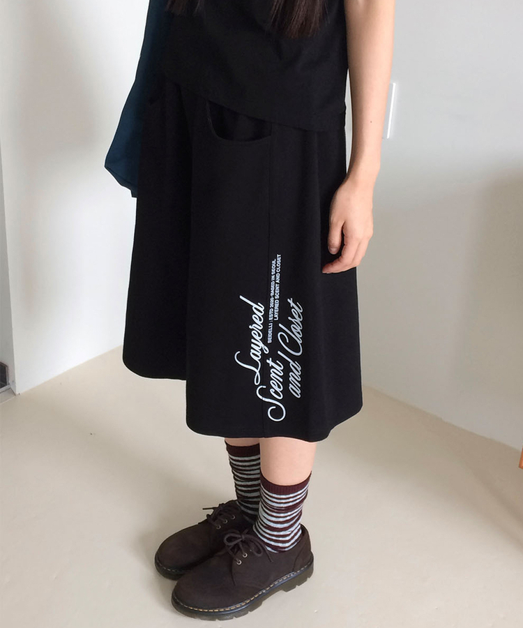 レタリングバミューダトレーナーパンツ BLACK