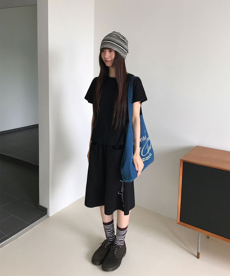 レタリングバミューダトレーナーパンツ BLACK