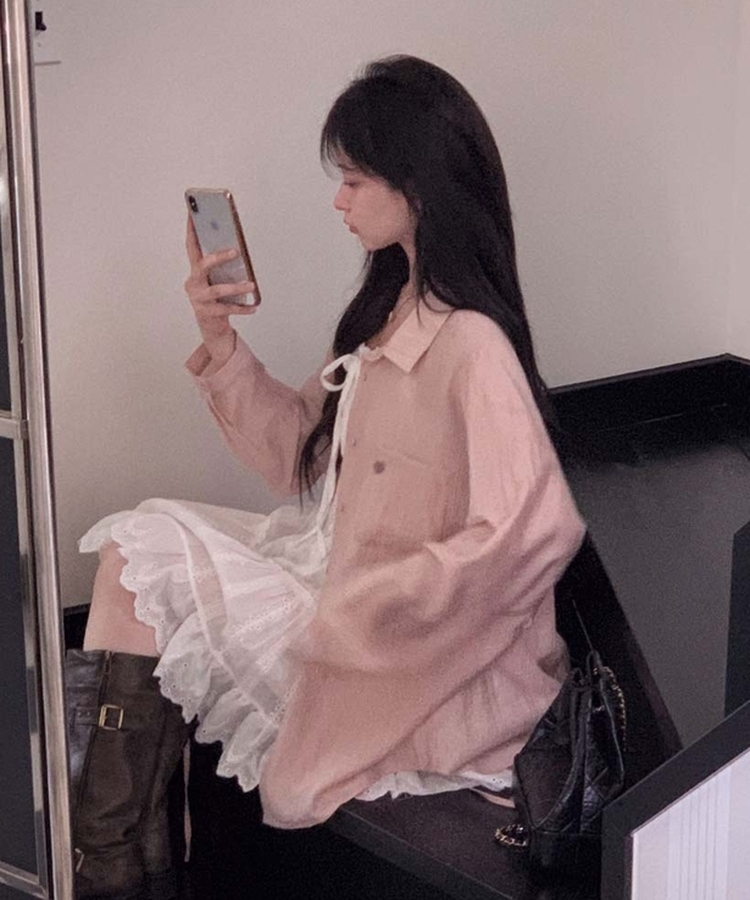 엘리니아 펀칭 레이스 셔링 리본 스모크 나시 미니 원피스 아이보리