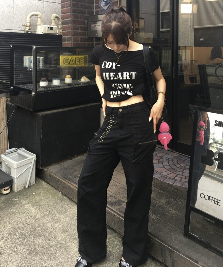 스터드 카고 와이드 팬츠 블랙