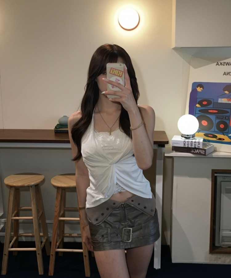 레이스 꼬임 홀터 나시 탑 화이트