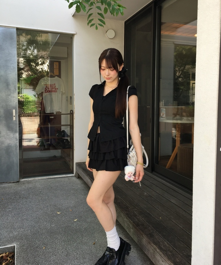 허리 셔링 반팔셔츠 블랙