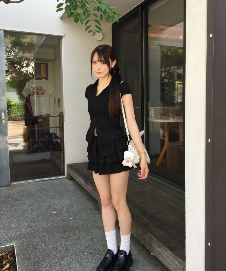 허리 셔링 반팔셔츠 블랙