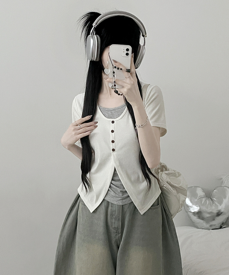 ボタンレイヤードサイドシャーリング半袖Tシャツ IVORY