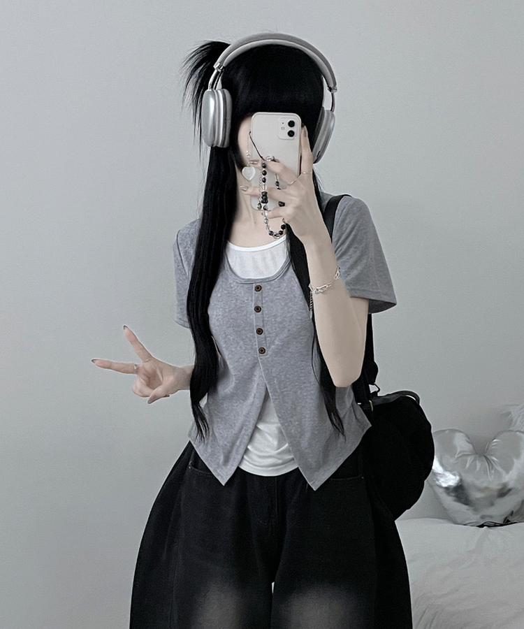 ボタンレイヤードサイドシャーリング半袖Tシャツ GREY