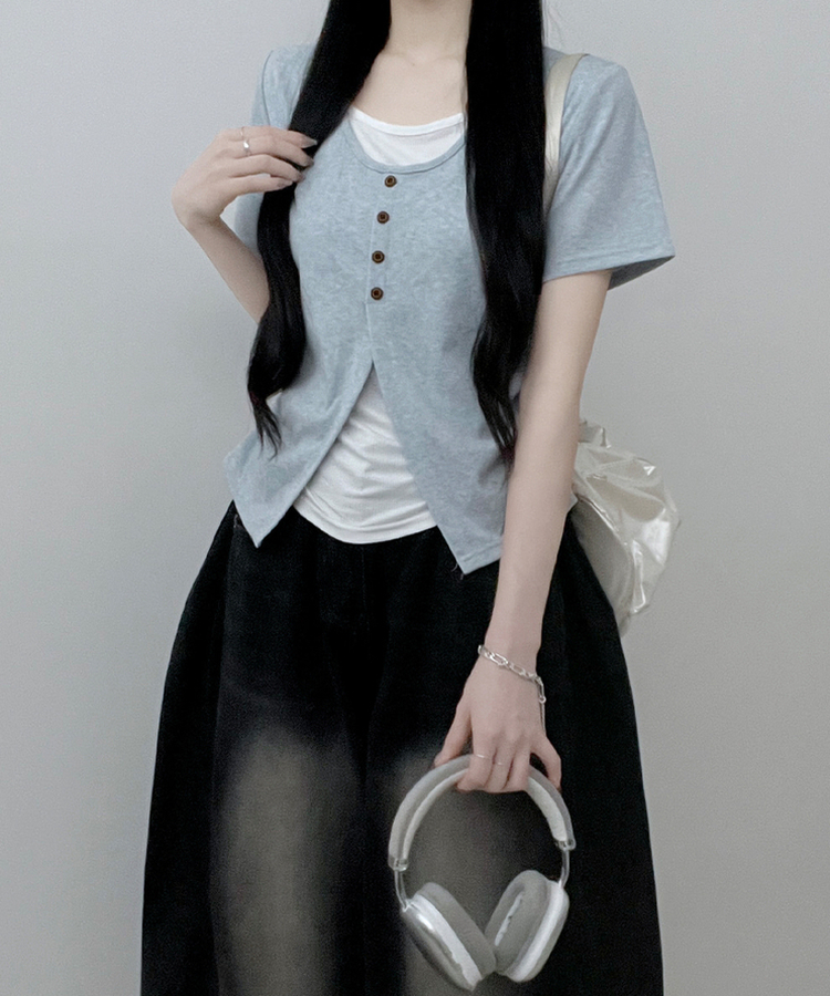 ボタンレイヤードサイドシャーリング半袖Tシャツ SKY BLUE