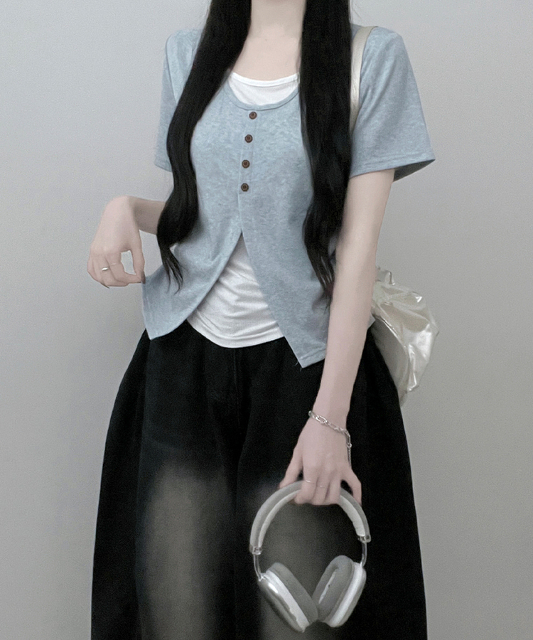 ボタンレイヤードサイドシャーリング半袖Tシャツ SKY BLUE