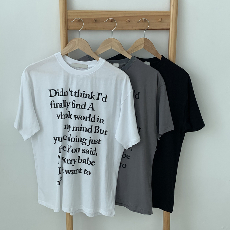 レタリングオーバーラウンドネック半袖Tシャツ