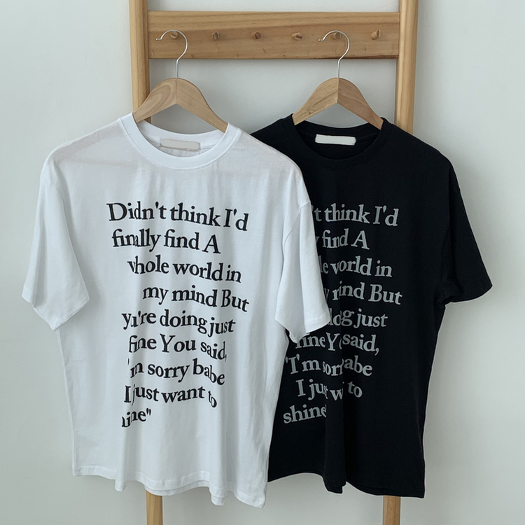 レタリングオーバーラウンドネック半袖Tシャツ