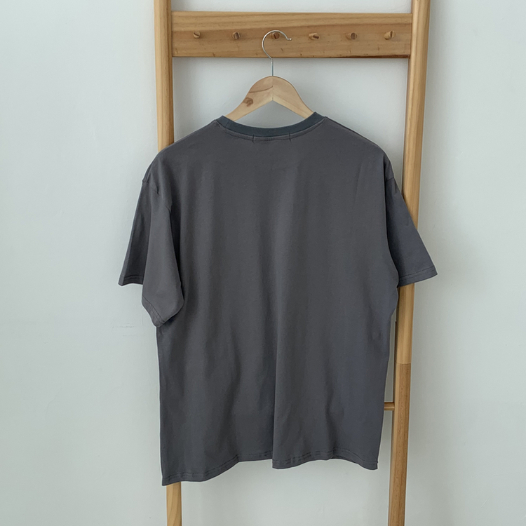 レタリングオーバーラウンドネック半袖Tシャツ