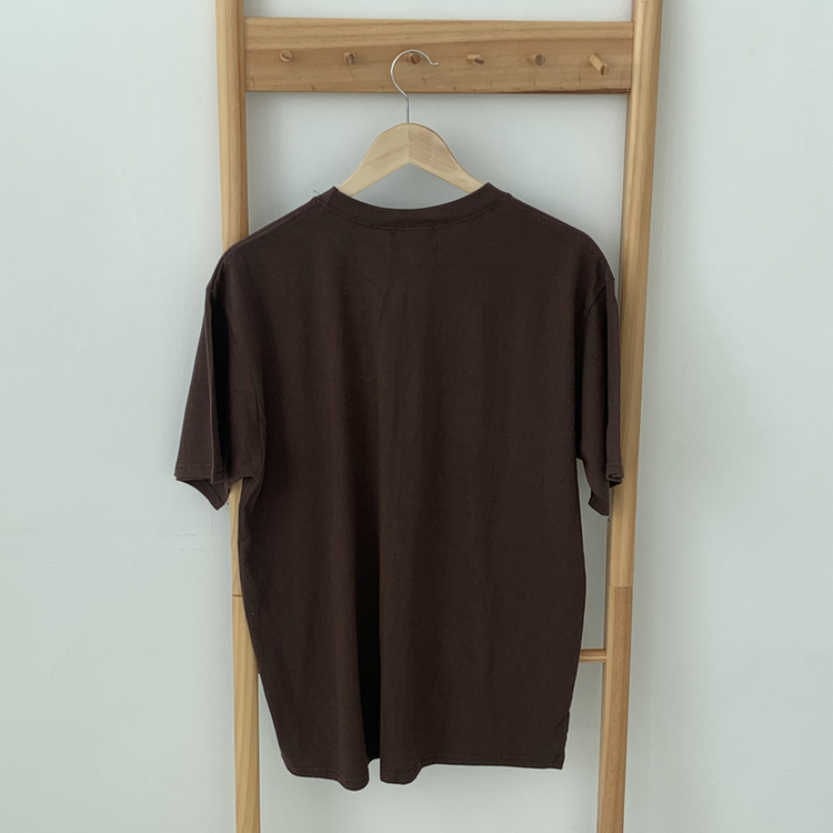 スターレタリングクルーネック半袖Tシャツ
