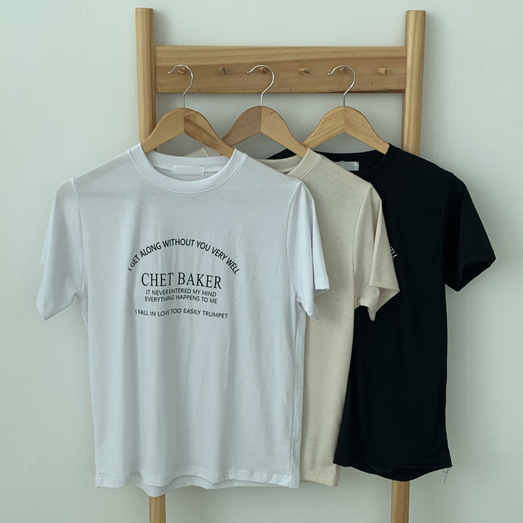 レタリングセミクロップ半袖Tシャツ