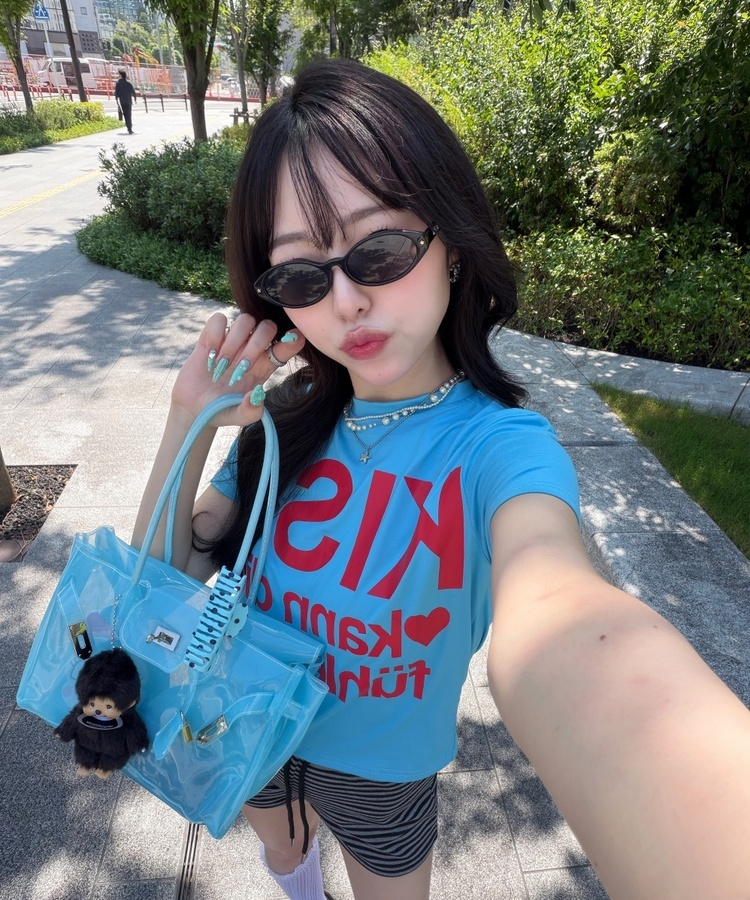 빅로고 크롭 반팔 티셔츠 아쿠아블루