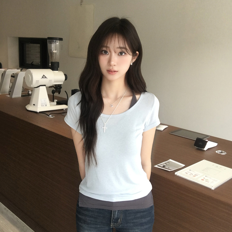【SET】Uネック半袖Tシャツ＋ホルターキャミソール(5color) SKY BLUE