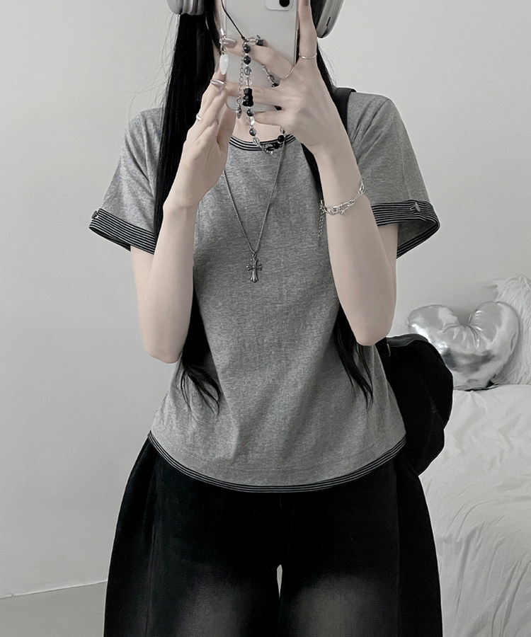 ロールアップボタンストライプレイヤード半袖Tシャツ GREY