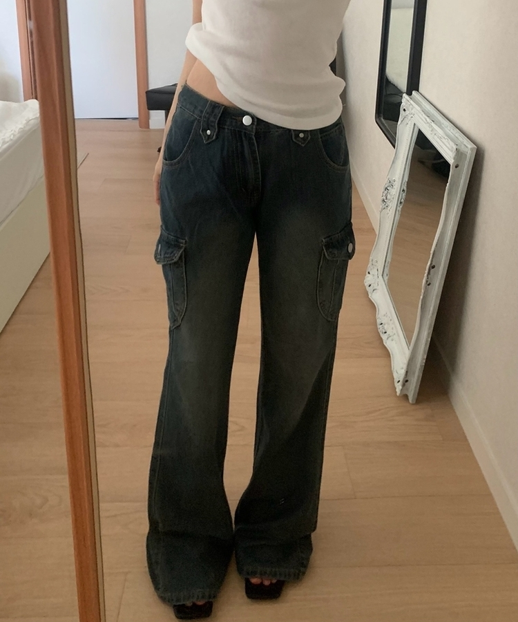 ウォッシュドデニムカーゴブーツカットパンツ MID DENIM