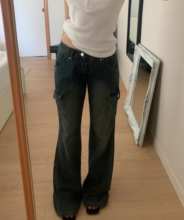 ウォッシュドデニムカーゴブーツカットパンツ MID DENIM