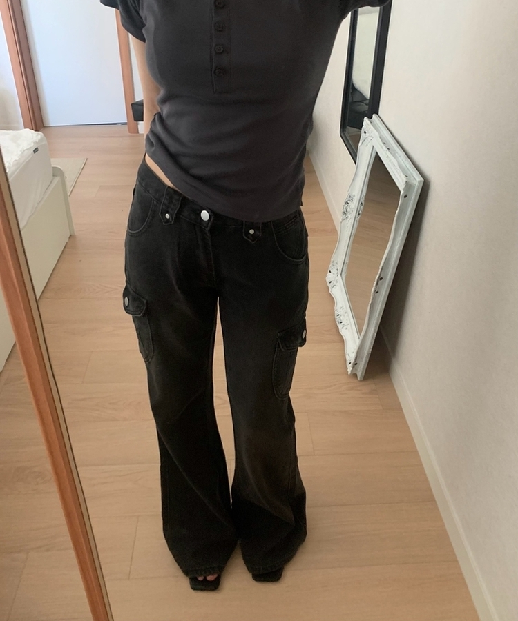 ウォッシュドデニムカーゴブーツカットパンツ BLACK DENIM