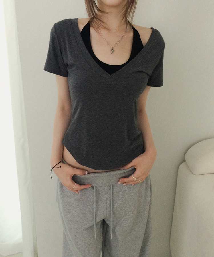 ホルターネックVネックレイヤードクロップ半袖Tシャツ CHARCOAL