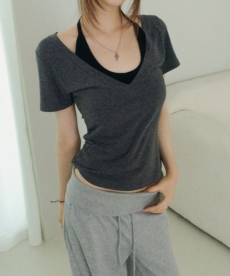 ホルターネックVネックレイヤードクロップ半袖Tシャツ CHARCOAL