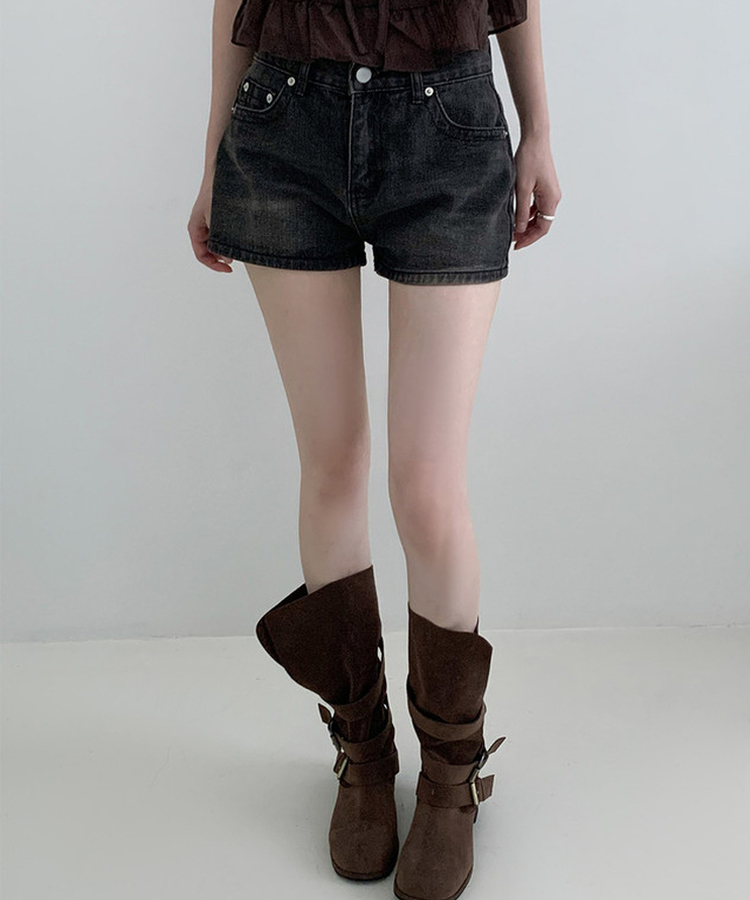 ウォッシュハイウエストデニムショートパンツ BLACK DENIM
