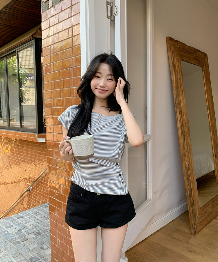 サイドボタンボーダーTシャツ MELANGE