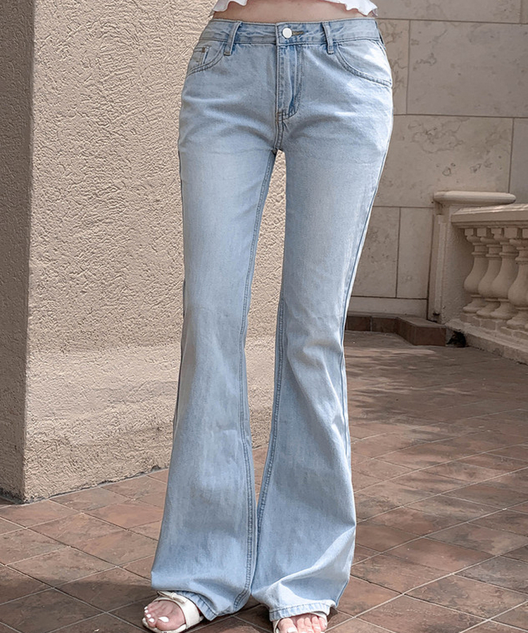 【丈別】ローライズデニムブーツカットパンツ LIGHT BLUE