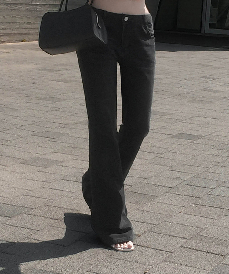 【丈別】ローライズデニムブーツカットパンツ BLACK DENIM