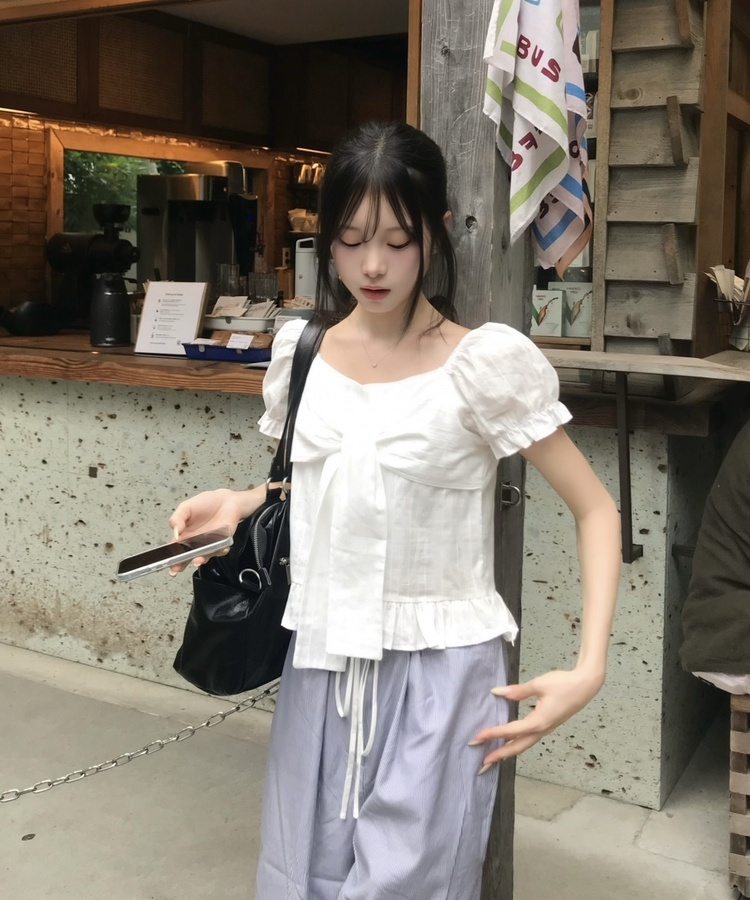 프론트 리본 퍼프 블라우스 화이트