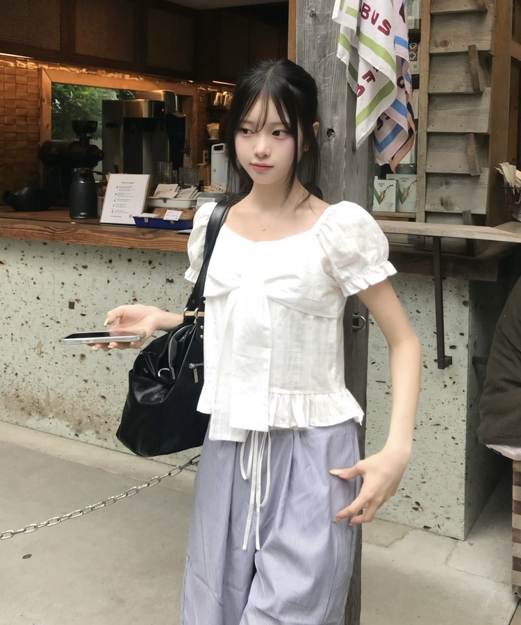 프론트 리본 퍼프 블라우스 화이트