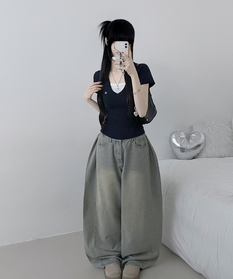 브이넥와펜배색레이어드슬림말라핏반팔티셔츠 네이비