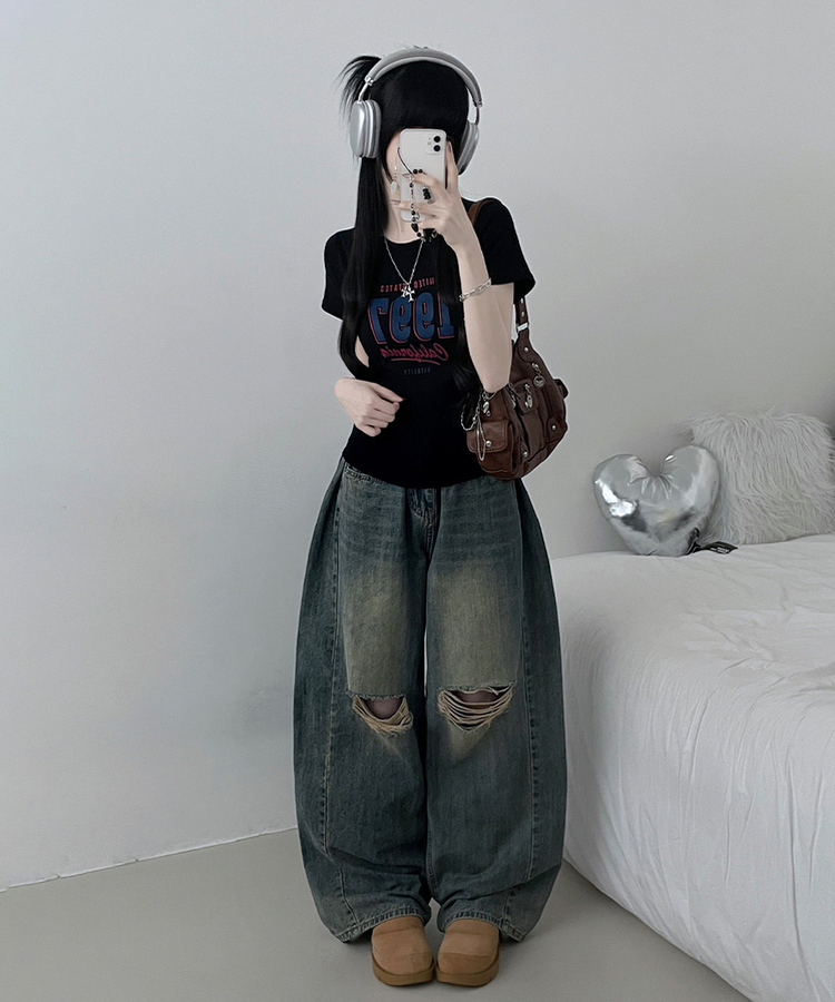 1997레터링프린팅슬림핏세미크롭반팔티 블랙