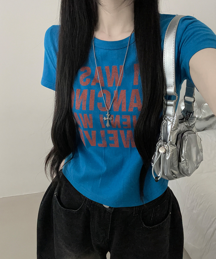 댄싱레터링프린팅라운드세미크롭반팔티 블루