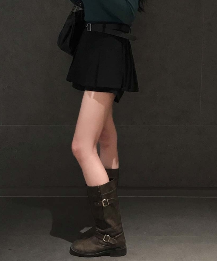 앞뒤가 다른 플리츠 디자인2텐더 A라인 플리츠 미니 치마바지 스커트 블랙