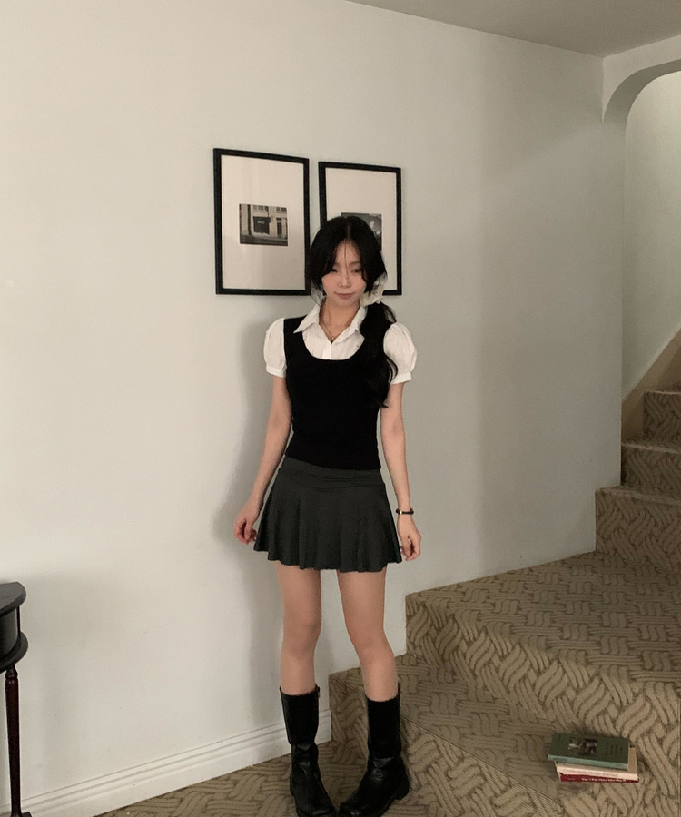 래빗 뷔스티에 퍼프 소매 레이어드 반팔 블라우스셔츠 2color 블랙