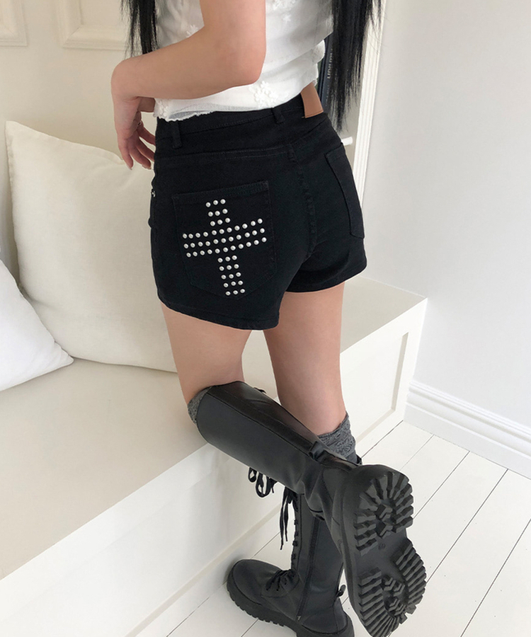 スタッズショートパンツ BLACK
