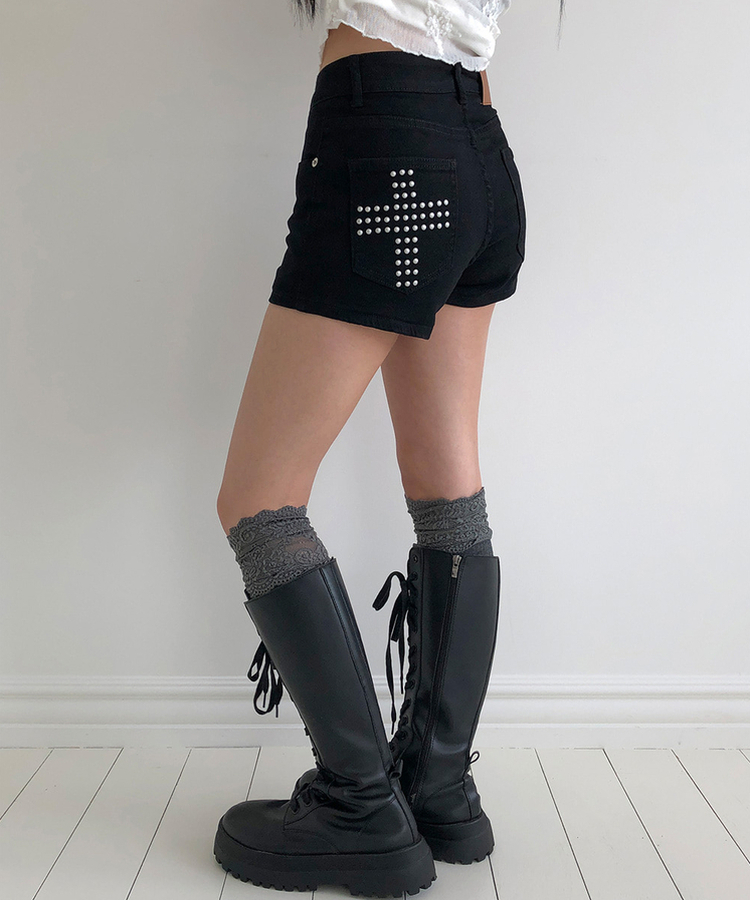 スタッズショートパンツ BLACK