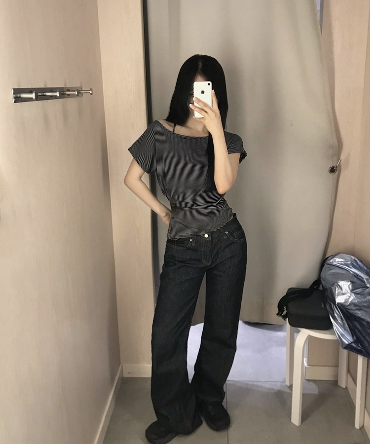 모브 스트라이프 버튼 반팔티셔츠오프숄더 3color 블랙