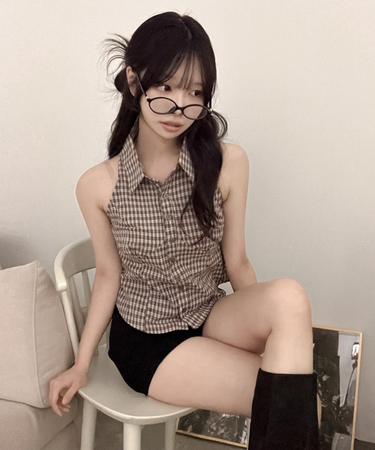 투야 백버클 슬림 체크 카라 셔츠 나시 브라운