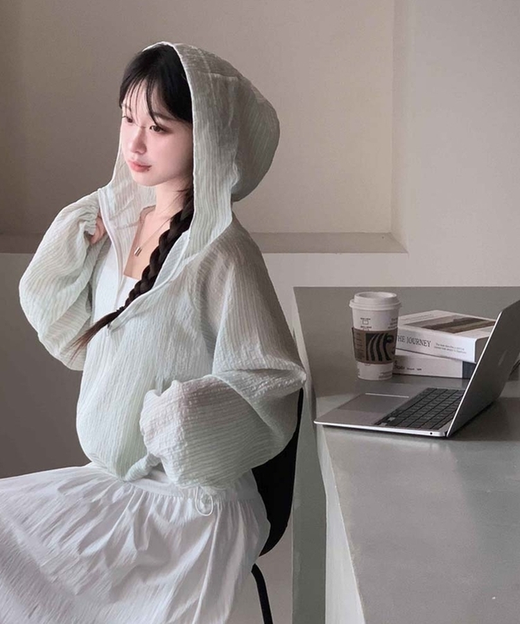 꿉꿉함 제로보송이 스트라이프 후드 스트링 루즈핏 여름 바람막이 점퍼 카키